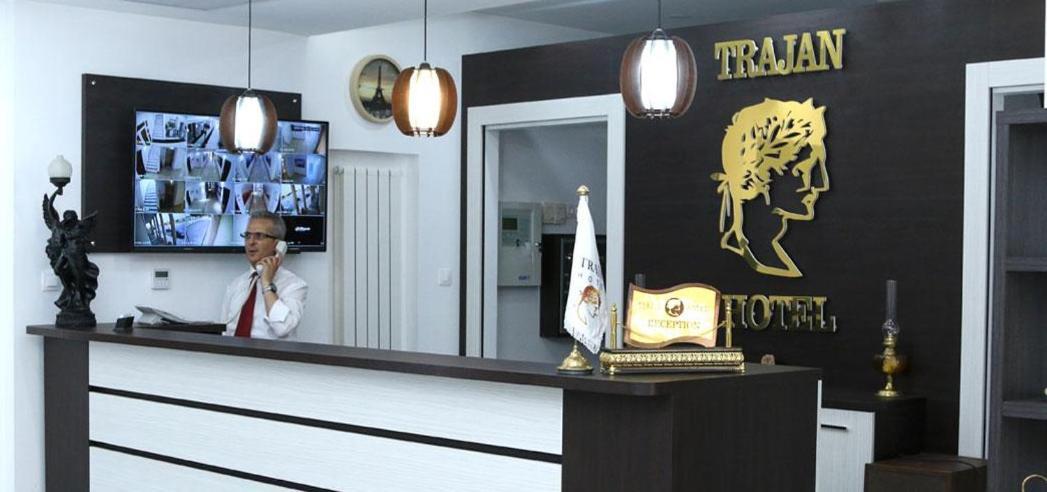 Trajan Hotel Timgad Exterior photo