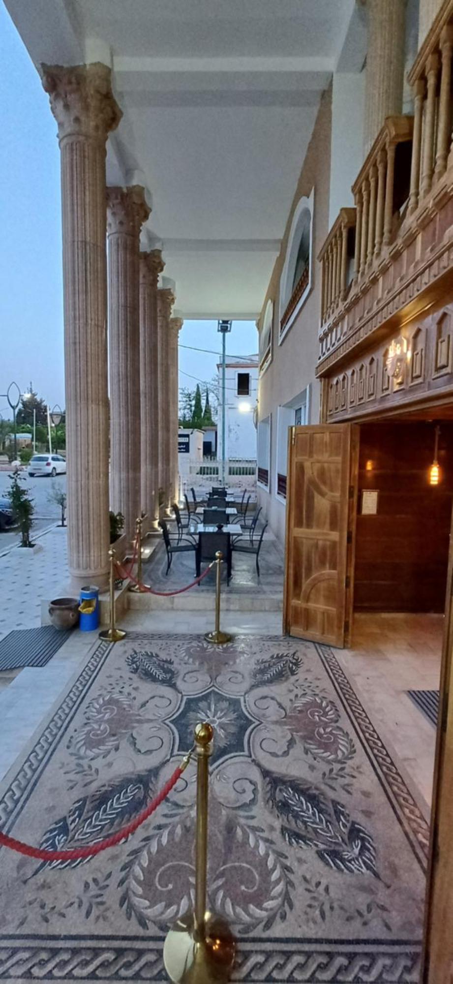 Trajan Hotel Timgad Exterior photo