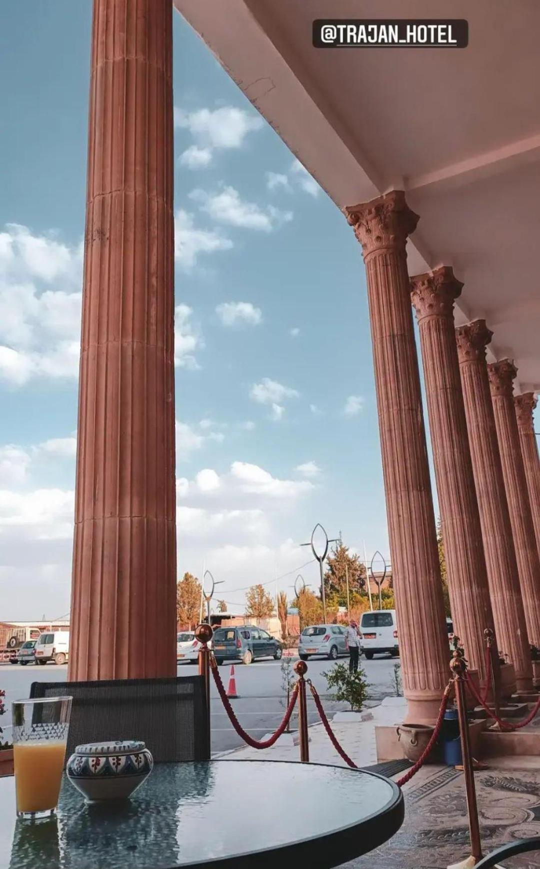 Trajan Hotel Timgad Exterior photo